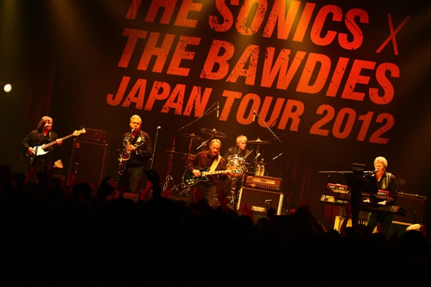 THE SONICS（撮影：橋本塁［SOUND SHOOTER］）