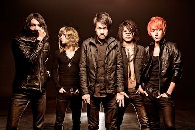 CROSSFAITH