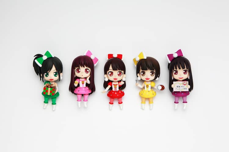 ももクロメンバーがchibi-artsフィギュアを徹底解剖 - 音楽ナタリー 