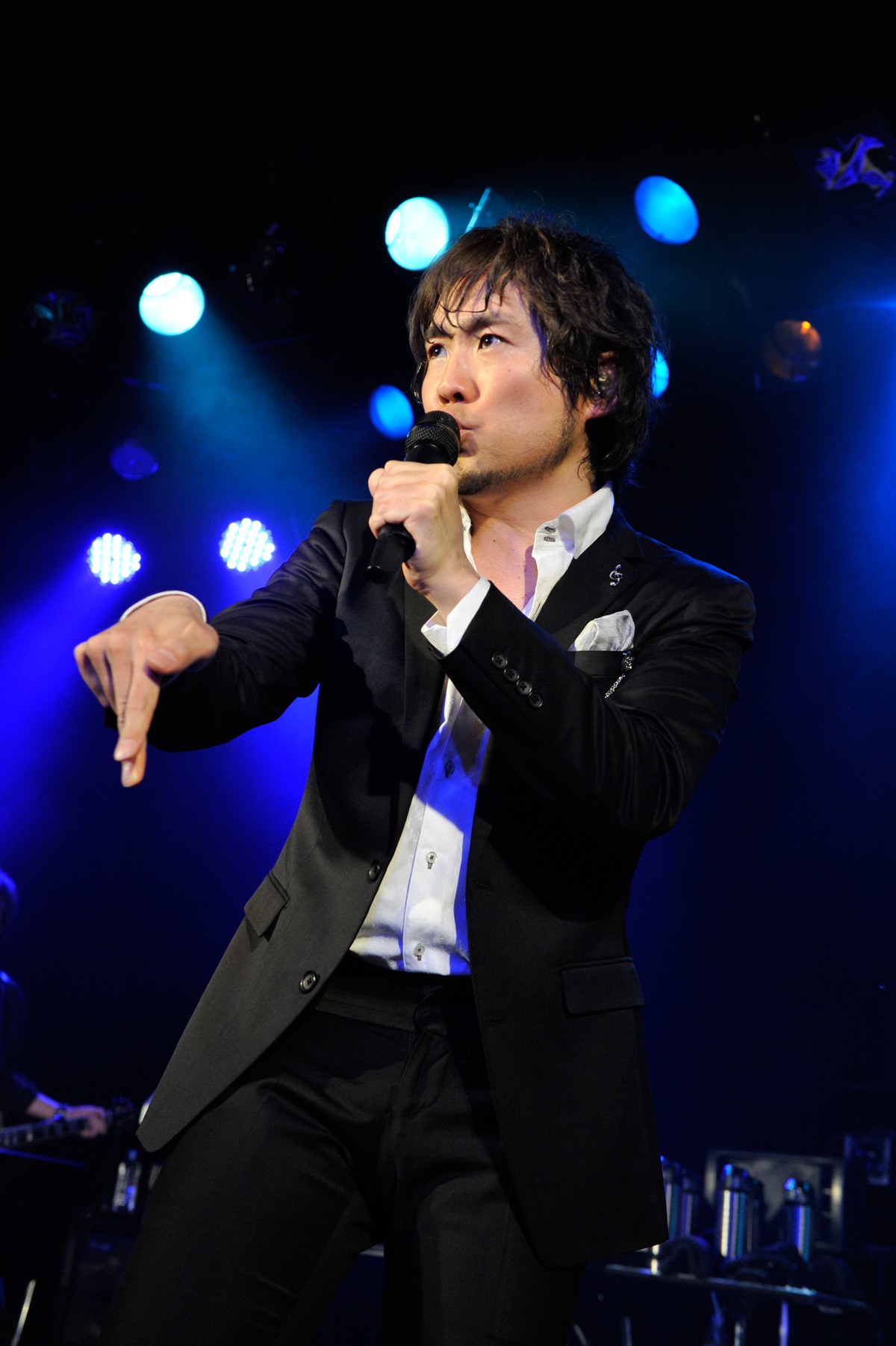 酒井雄二（ゴスペラーズ）