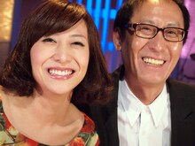 「天使の誘惑」収録時の一青窈、武部聡志。