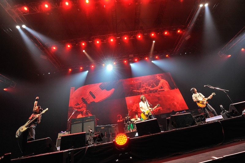 BUMP OF CHICKENアリーナツアー初日の様子。（Photo by 古渓一道）