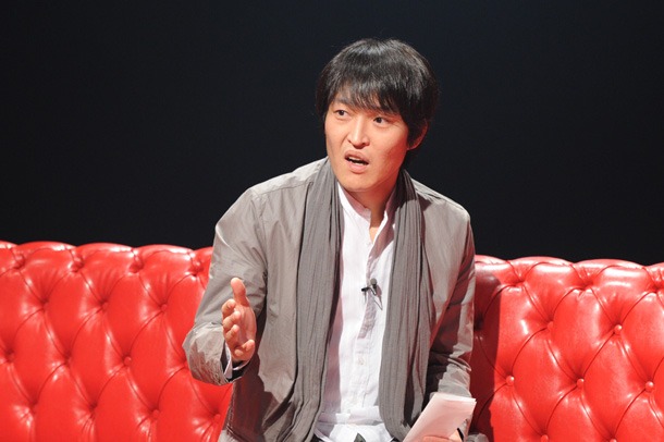 「ゲストとゲスト」より千原ジュニア。