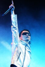 ライブ冒頭のKREVA。