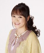 母・井上あずみ