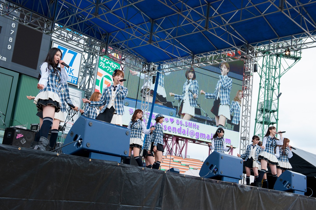 ミニライブの様子。