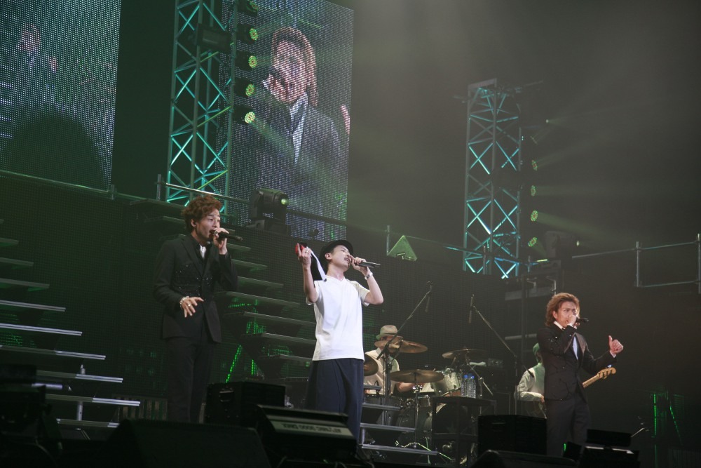 九州男とMICRO＆KURO（HOME MADE 家族）。