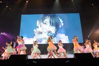 新曲「アイシテラブル！」を初お披露目するSKE48。 (C)AKS