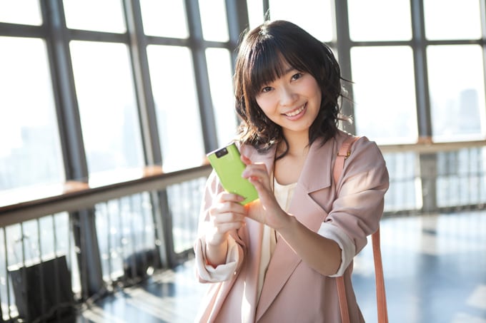 特典映像「33人の指原莉乃×中村太洸」のオフショット。