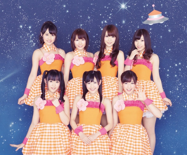 渡り廊下走り隊7（後列左から2番目が暫定メンバーの浦野一美）