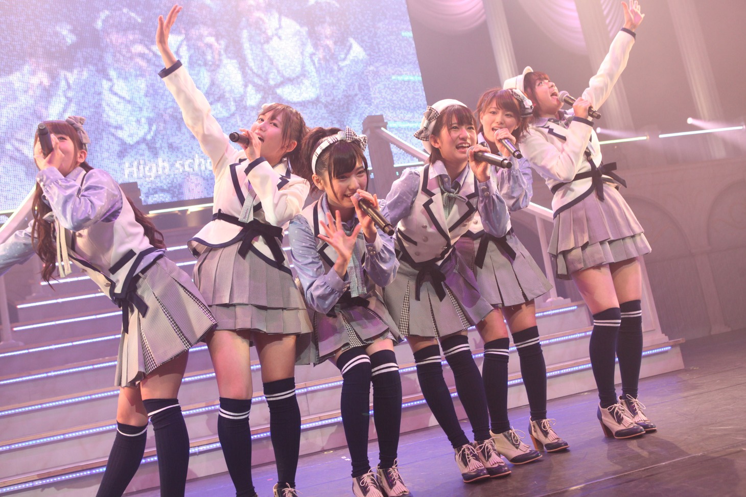 AKB48チーム4 (C)AKS