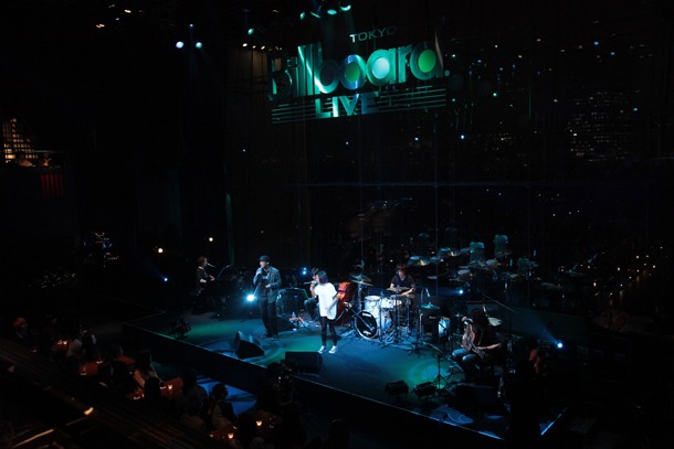 「MTV Unplugged Aoyama Thelma」の模様。（撮影：平野哲郎）