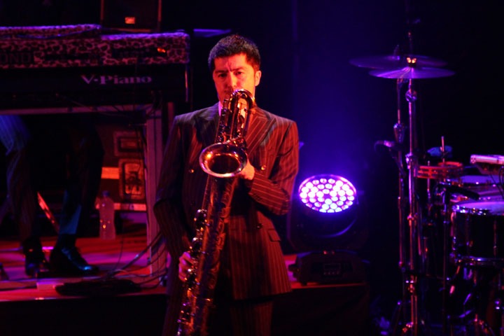 谷中敦（B.Sax）