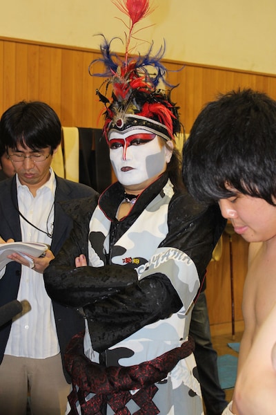 新入部員勧誘を終えた閣下は「練習もたまに観に来たい。大会も時間があれば部員の応援に行きたい」と意気込みを語っていた。