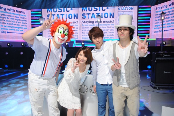スタジオライブ収録後のSEKAI NO OWARI。
