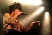 CASCADEのTAMA（Vo）。