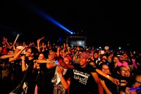 写真は5月2日のジャカルタ公演の模様。