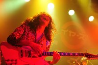 高橋“JUDI”ケイタ（G / Dr.DOWNER）