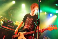 星野サトシ（B / Dr.DOWNER）