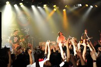 ASIAN KUNG-FU GENERATION