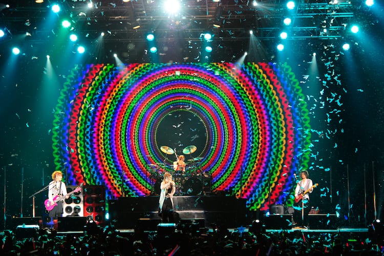 L'Arc-en-Cielソウル公演、hydeが“因縁の対決”に決着 - 音楽ナタリー