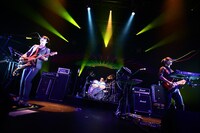 「Disc 4 The Seasons」レコ発ライブの様子。（撮影：橋本塁【SOUND SHOOTER】）