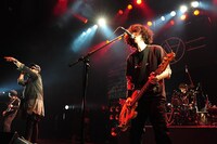 「AA= TOUR #3」東京公演の様子。