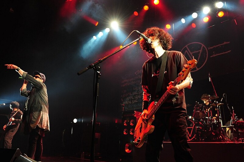 「AA= TOUR #3」東京公演の様子。