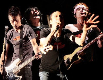 ザ・クロマニヨンズ