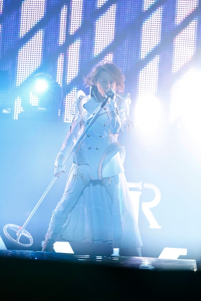 T.M.Revolution「T.M.R. LIVE REVOLUTION '12 -15th Anniversary FINAL-」の模様。