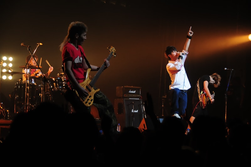 CIVILIAN SKUNK（写真は5月12日のライブの様子）