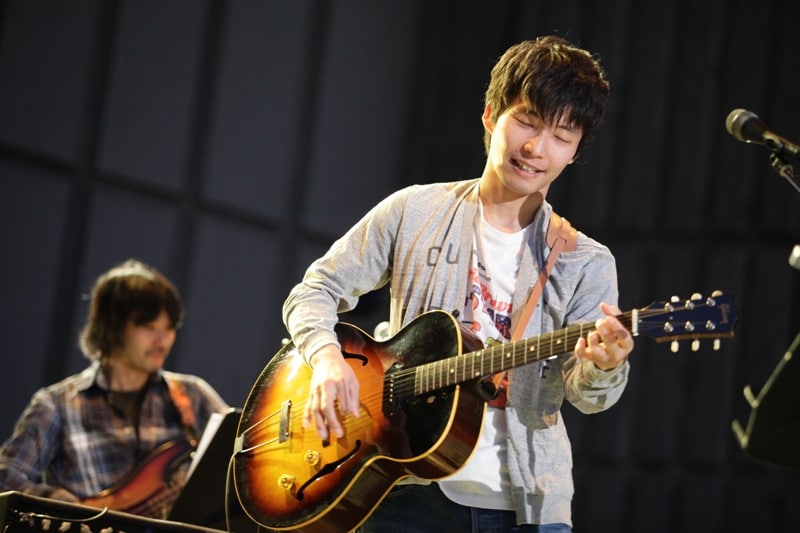 「星野源の日比谷野外大音楽堂ワンマンライブ」の模様。