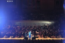 「シンフォニック・エヴォリューション with Salyu supported by ゼロホーム」の模様。