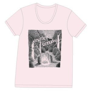 通販限定で販売される限定セットのTシャツ。