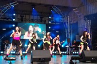 「東京女子流 2nd JAPAN TOUR 2012 ～Limited addiction～ CONCERT*03『Rock you!』」の様子。