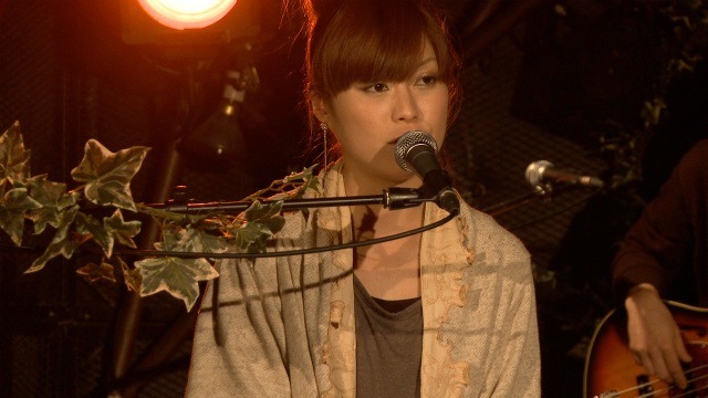 「UNLIMITS UNPLUGGED」の様子。