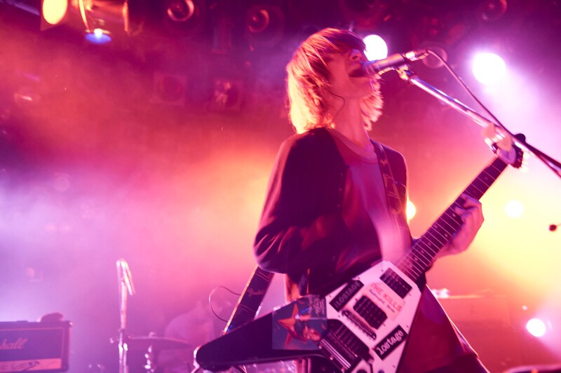 写真は5月21日のライブの模様。