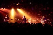 写真は5月21日のライブの模様。