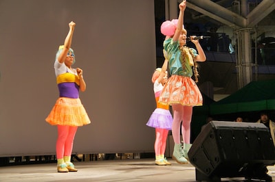 パフォーマンス曲のうち「みんなのうた」はライブ初披露となった。