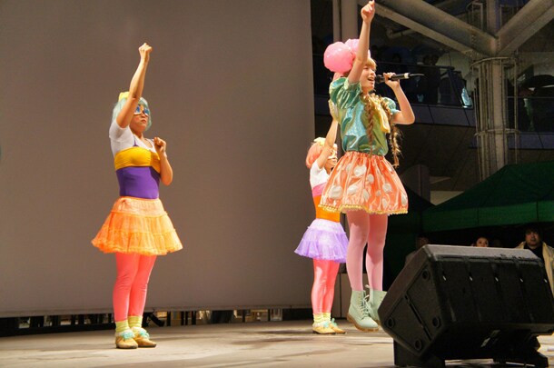 パフォーマンス曲のうち「みんなのうた」はライブ初披露となった。