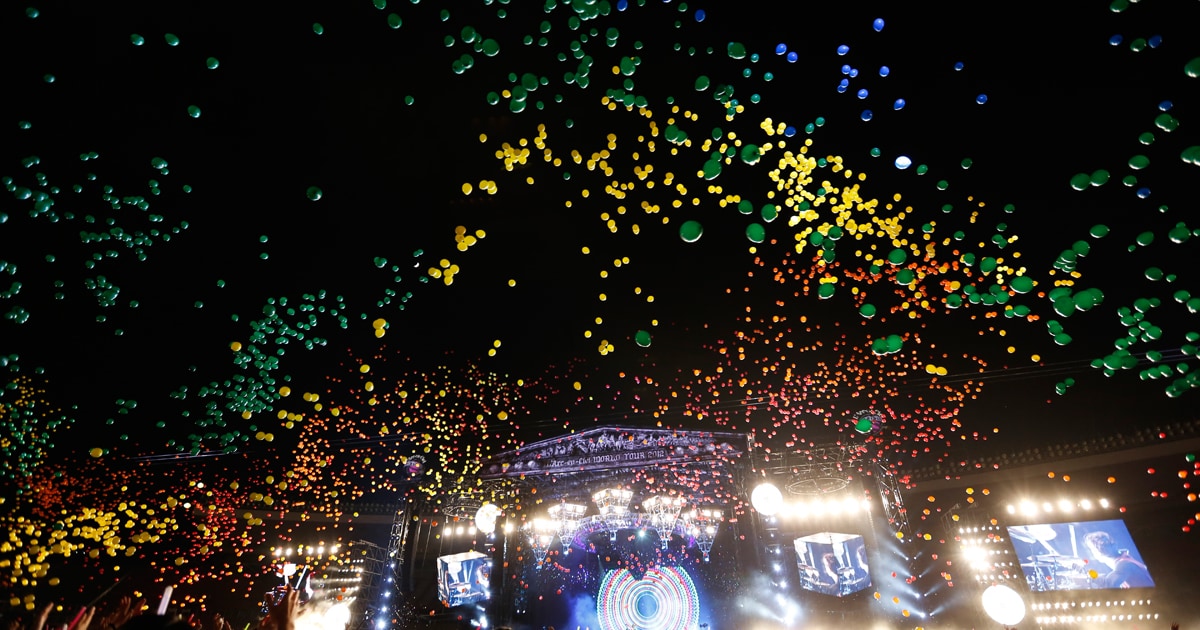 L'Arc-en-Ciel、世界ツアー集大成公演に11万人熱狂 - 音楽ナタリー