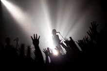 「DOES 2012 TOUR『カタルシス文明』」SHibuya O-EAST公演の様子。（photo by shimbo yuki）