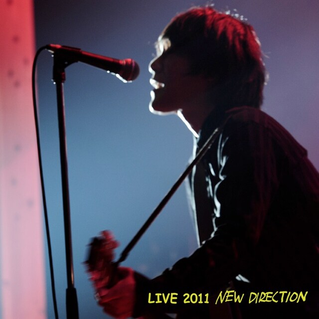 「LIVE2011 NEW DIRECTION」ジャケット
