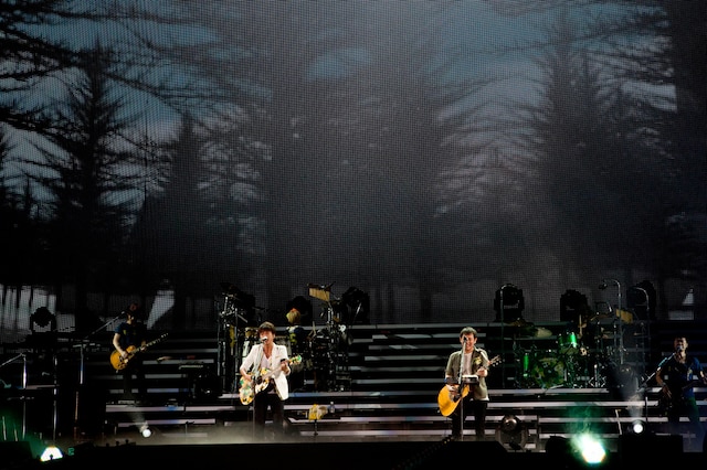 ゆず東京ドーム公演2日目の様子。