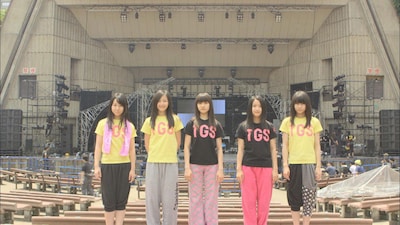 写真は「東京女子流 5・20日比谷野外音楽堂 密着スペシャル」より。