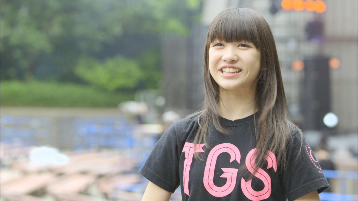新井ひとみ