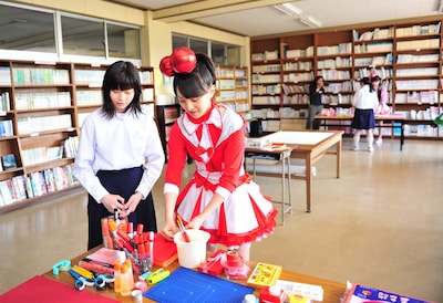 キャンペーンに応募した中村明日香さん（写真左）は、かなこ推し。