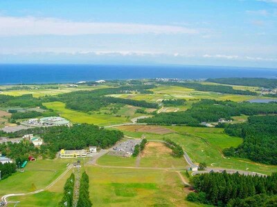 「AOMORI ROCK FESTIVAL '12～夏の魔物～」の会場となる夜越山スキー場。