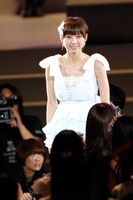 篠田麻里子（チームA） (C)AKS