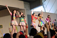 ももいろクローバーZ